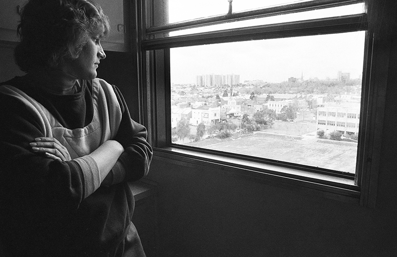 Life in an Inner Melbourne Housing Estate, 1986: Australia : Richard Moore : Journalist : Photographer :